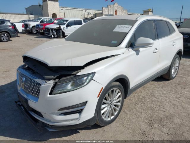 5LMCJ1C94KUL23207 Lincoln Mkc Standard