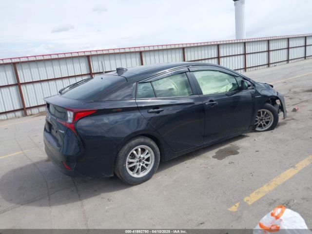 JTDL9MFU4M3027632 Toyota Prius Le Awd-e