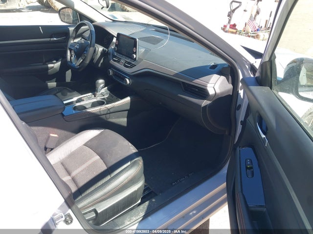 1N4BL4CV7RN386873 Nissan Altima Sr Fwd