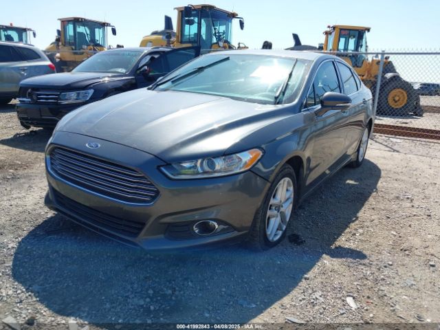 1FA6P0HD8G5131872 Ford FUSION SE