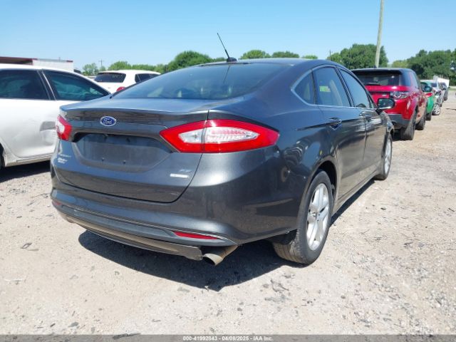 1FA6P0HD8G5131872 Ford FUSION SE