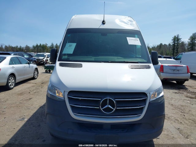 WD3PF0CD4KT003734 Mercedes-Benz Sprinter 2500 High Roof V6/standard Roof V6