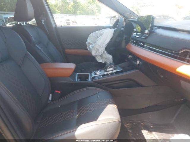 2022 MITSUBISHI OUTLANDER JA4J3VA84NZ091834 Photo 4