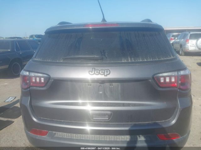 3C4NJCEB5MT604067 Jeep Compass 80th Anniversary Fwd
