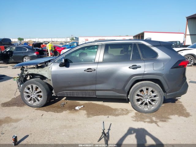 2T3C1RFV8MC135182 Toyota Rav4 Xle Premium