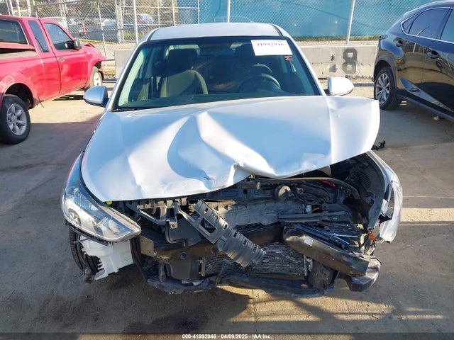 3KPC24A67ME147172 Hyundai gamma ii