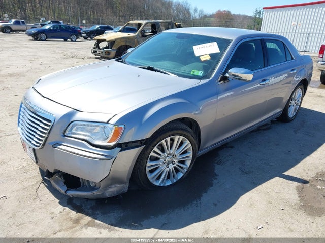Chrysler 300c Awd 2014 2C3CCAKG6EH379114 Image 2