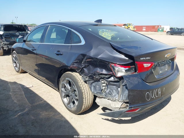 1G1ZD5STXPF227132 Chevrolet Malibu Fwd 1lt