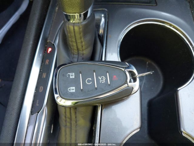 1G1ZD5ST9KF165473 Chevrolet MALIBU LT