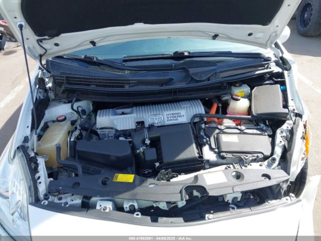 JTDKN3DU9F0394728 Toyota Prius Four
