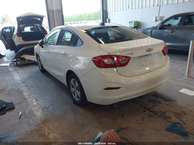 2018 CHEVROLET CRUZE 1G1BC5SM8J7136505 Photo 2