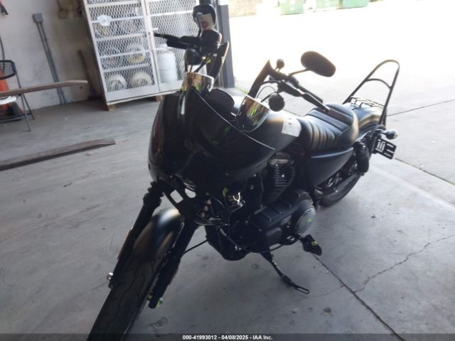 2021 HARLEY-DAVIDSON XL883 1HD4LE227MB411411 Photo 1