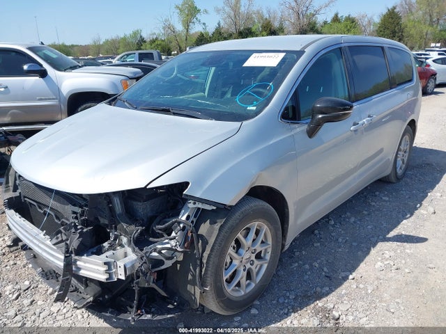 Auction sale of the 2024 Chrysler Pacifica Touring L, vin: 2C4RC1BG3RR179345, lot number: 41993022
