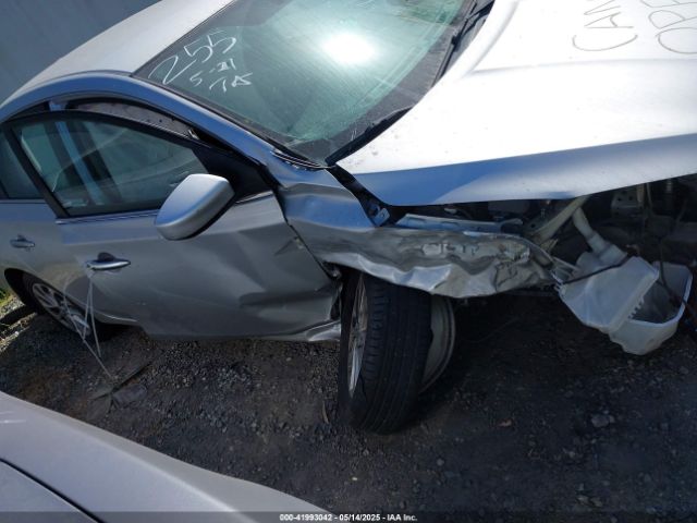 3N1AB7AP9KY335496 Nissan SENTRA SV