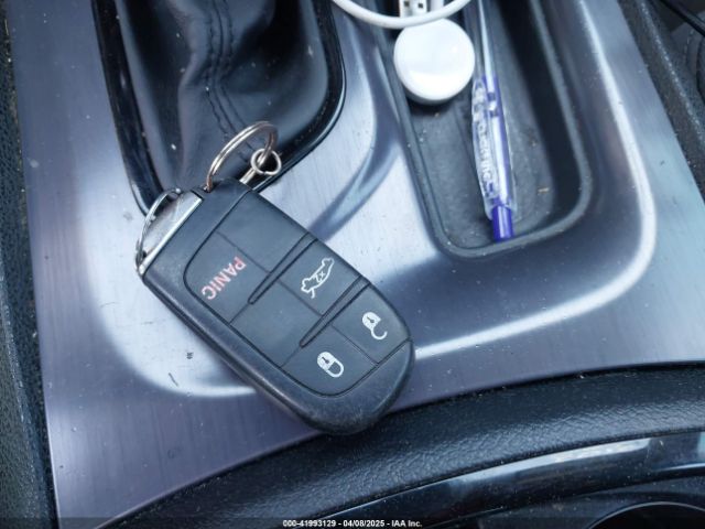2C3CDXBGXHH643102 Dodge Charger Se Rwd