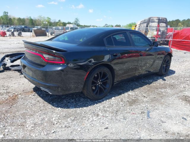 2C3CDXBGXHH643102 Dodge Charger Se Rwd