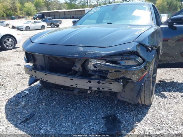 2C3CDXBGXHH643102 Dodge Charger Se Rwd