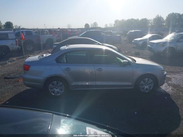 3VWD17AJ9EM271316 Volkswagen Jetta 1.8t Se