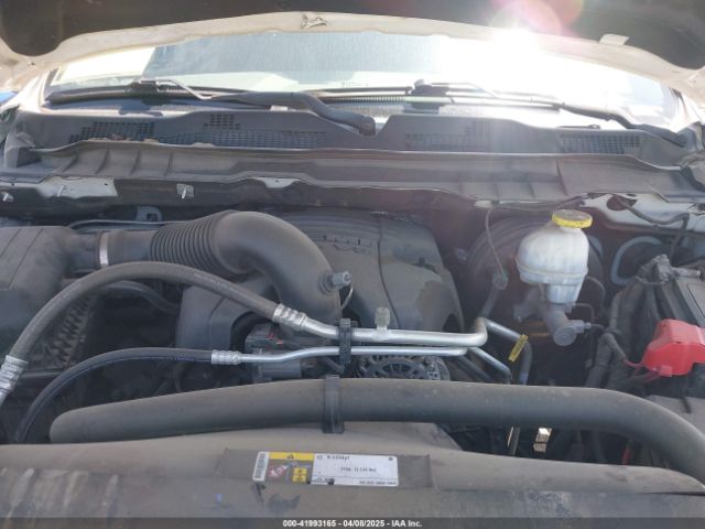 1C6RR6TT4KS608723 RAM 1500 Classic Slt  4x2 6'4 Box