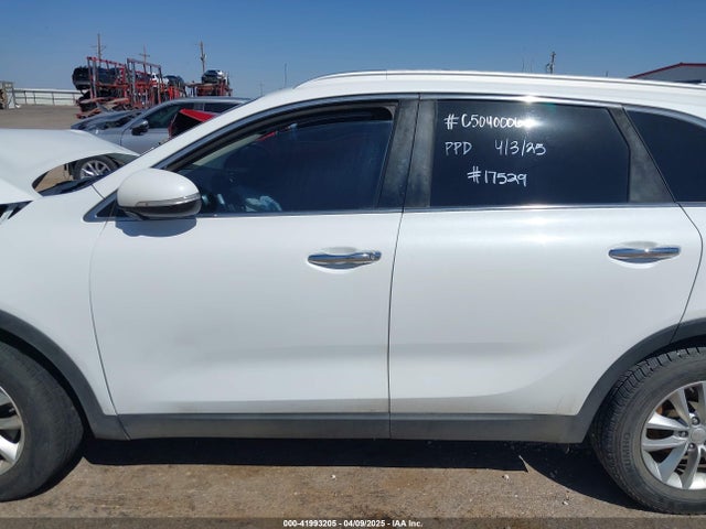 5XYPG4A34HG250888 KIA Sorento 2.4l Lx