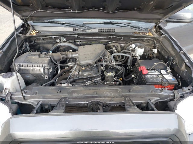 5TFSX5EN0JX062612 Toyota Tacoma Sr
