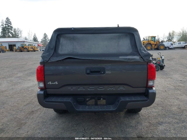 5TFSX5EN0JX062612 Toyota Tacoma Sr