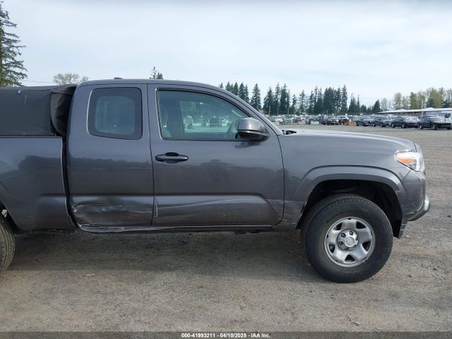 5TFSX5EN0JX062612 Toyota Tacoma Sr