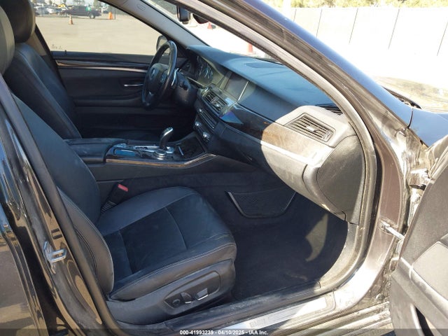 WBA5A5C55GG351170 BMW 528I