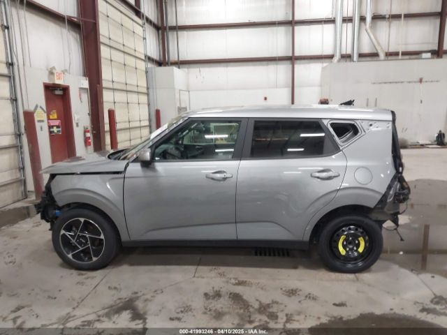KNDJ33AU0P7847875 KIA SOUL EX
