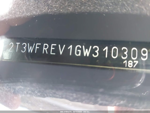 2T3WFREV1GW310309 Toyota Rav4 Xle