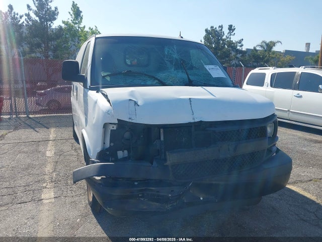 1GCWGFCF4F1215988 Chevrolet Express 2500 Work Van