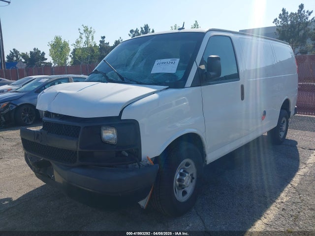 1GCWGFCF4F1215988 Chevrolet Express 2500 Work Van