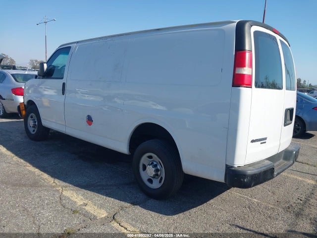 1GCWGFCF4F1215988 Chevrolet Express 2500 Work Van