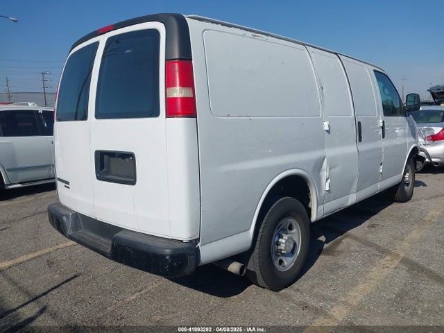 1GCWGFCF4F1215988 Chevrolet Express 2500 Work Van