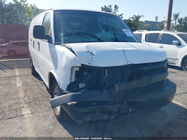 1GCWGFCF4F1215988 Chevrolet Express 2500 Work Van