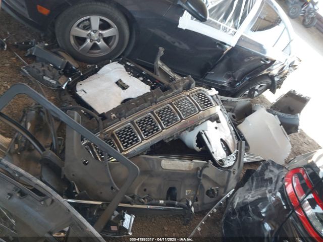 1C4SJVGJ1NS161079 Jeep Grand Wagoneer Series Iii 4x4