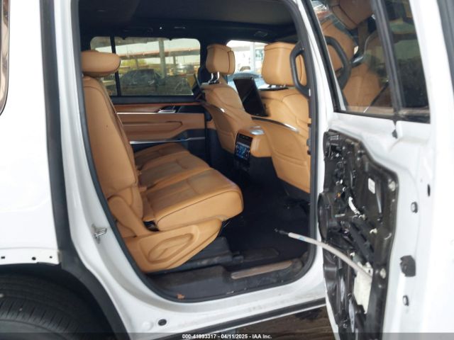 1C4SJVGJ1NS161079 Jeep Grand Wagoneer Series Iii 4x4