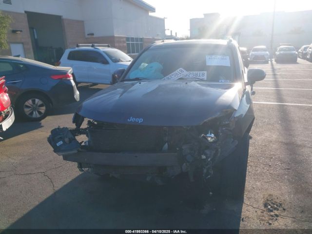 1C4NJDEB2GD657809 Jeep Compass High Altitude Edition