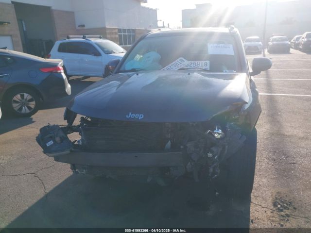 1C4NJDEB2GD657809 Jeep Compass High Altitude Edition