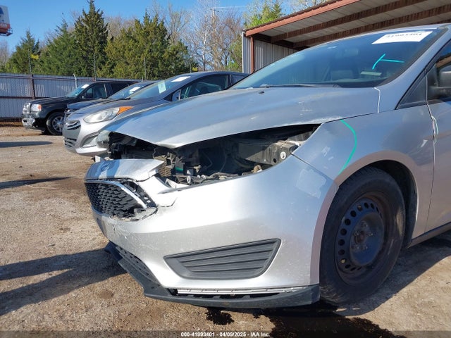 1FADP3E27FL313732 Ford FOCUS S