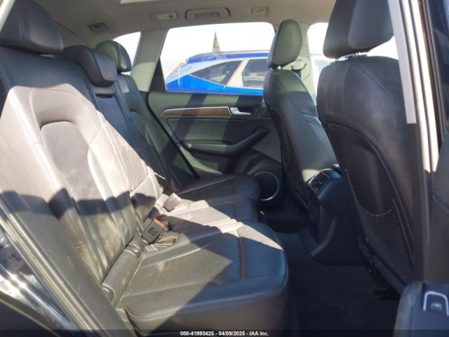 WA1LFAFP7EA100520 Audi Q5 2.0t Premium