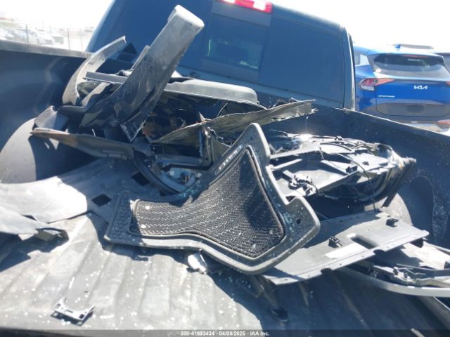 1C6RR7PTXJS111299 RAM 1500 Limited  4x4 5'7 Box