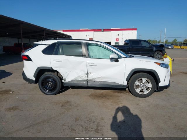2T3P1RFV4MC176328 Toyota Rav4 Xle