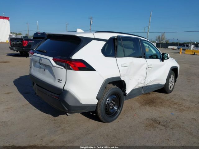 2T3P1RFV4MC176328 Toyota Rav4 Xle