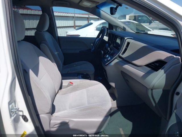 5TDKK3DCXGS709132 Toyota Sienna Le 8 Passenger
