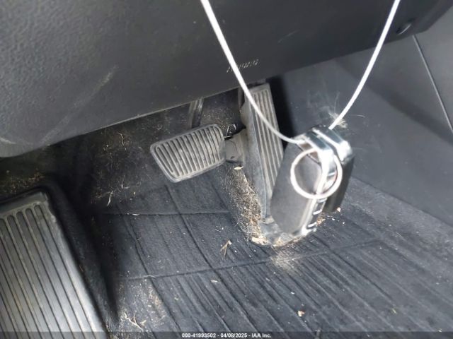 5XYP64HC4LG082784 KIA Telluride S