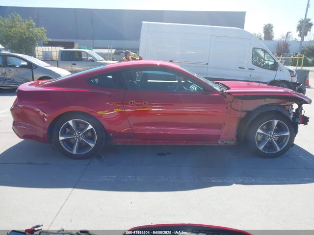 1FA6P8AM7H5266142 Ford Mustang V6