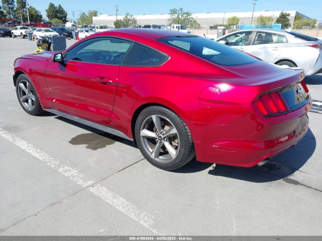 1FA6P8AM7H5266142 Ford Mustang V6
