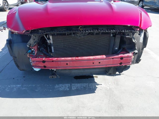 1FA6P8AM7H5266142 Ford Mustang V6