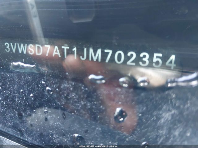 2018 VOLKSWAGEN BEETLE 3VWSD7AT1JM702354 Photo 8